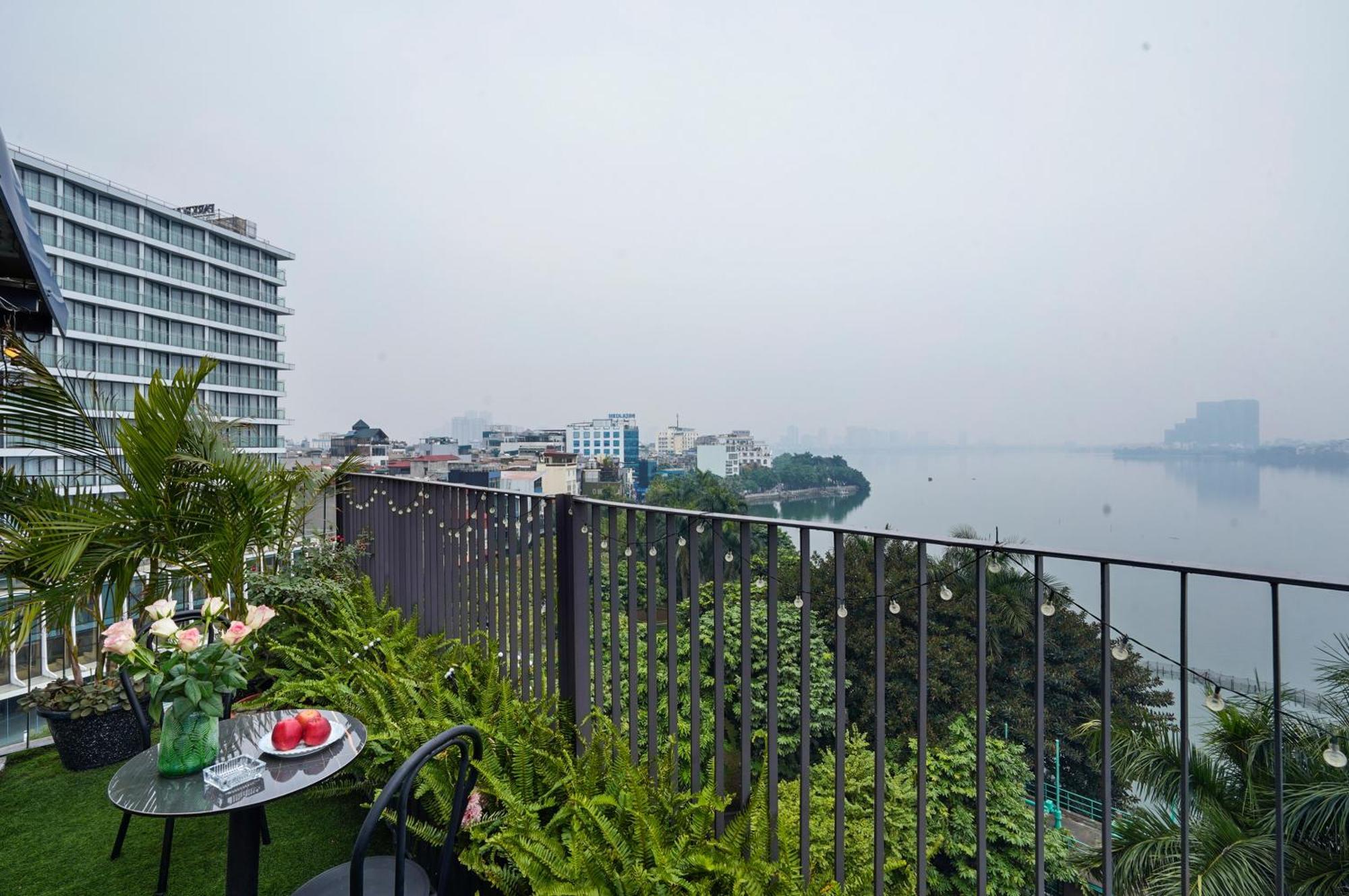 Lake View Hotel Hanoi Buitenkant foto